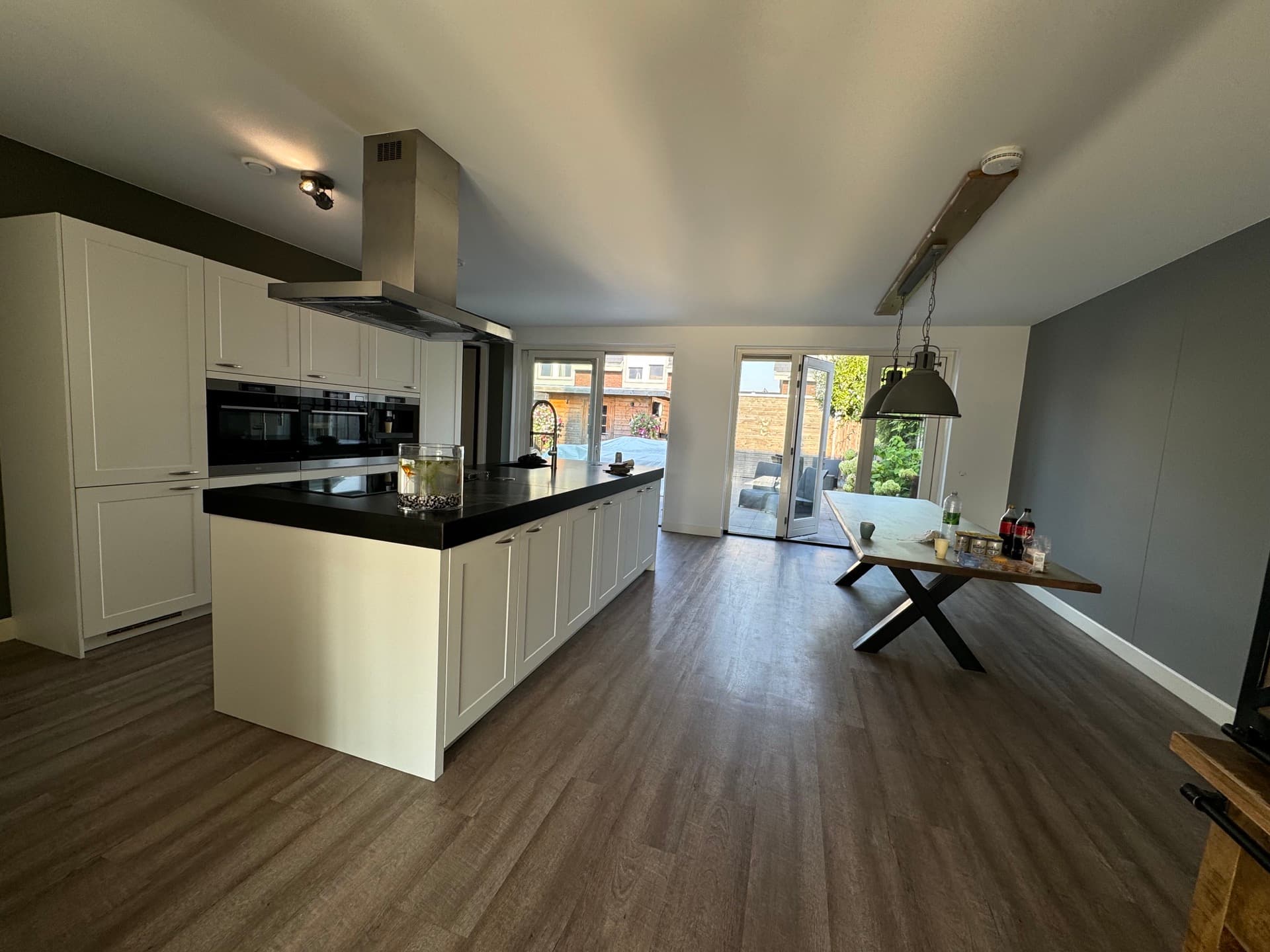 2K coating aangebracht op interieuronderdelen