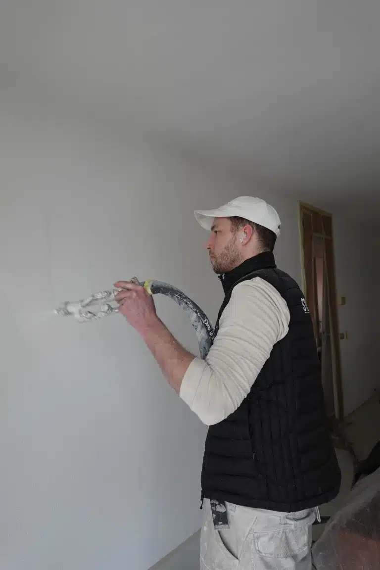Plafond spack spuiten