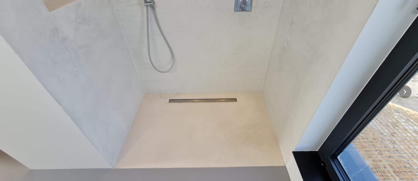 Pleisterwerk in de badkamer en waar moet je op letten?