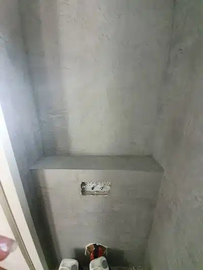 Toilet betonlook stucwerk